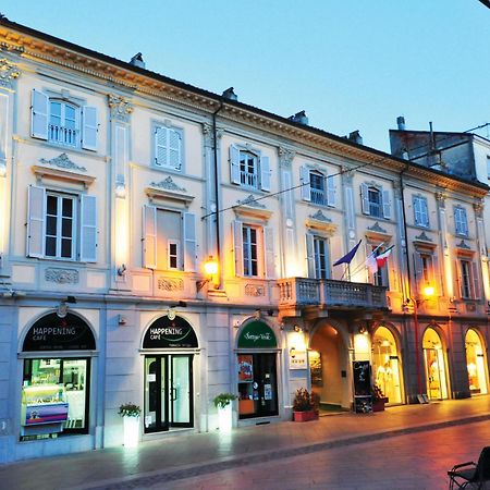 Hh Hermoso Housing Valenza Exteriér fotografie